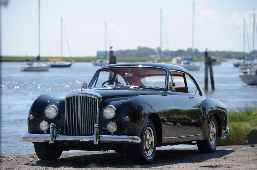  Bentley S1 Continental Fastback Coupe by Mulliner 1956 года  (фото 1 из 18)